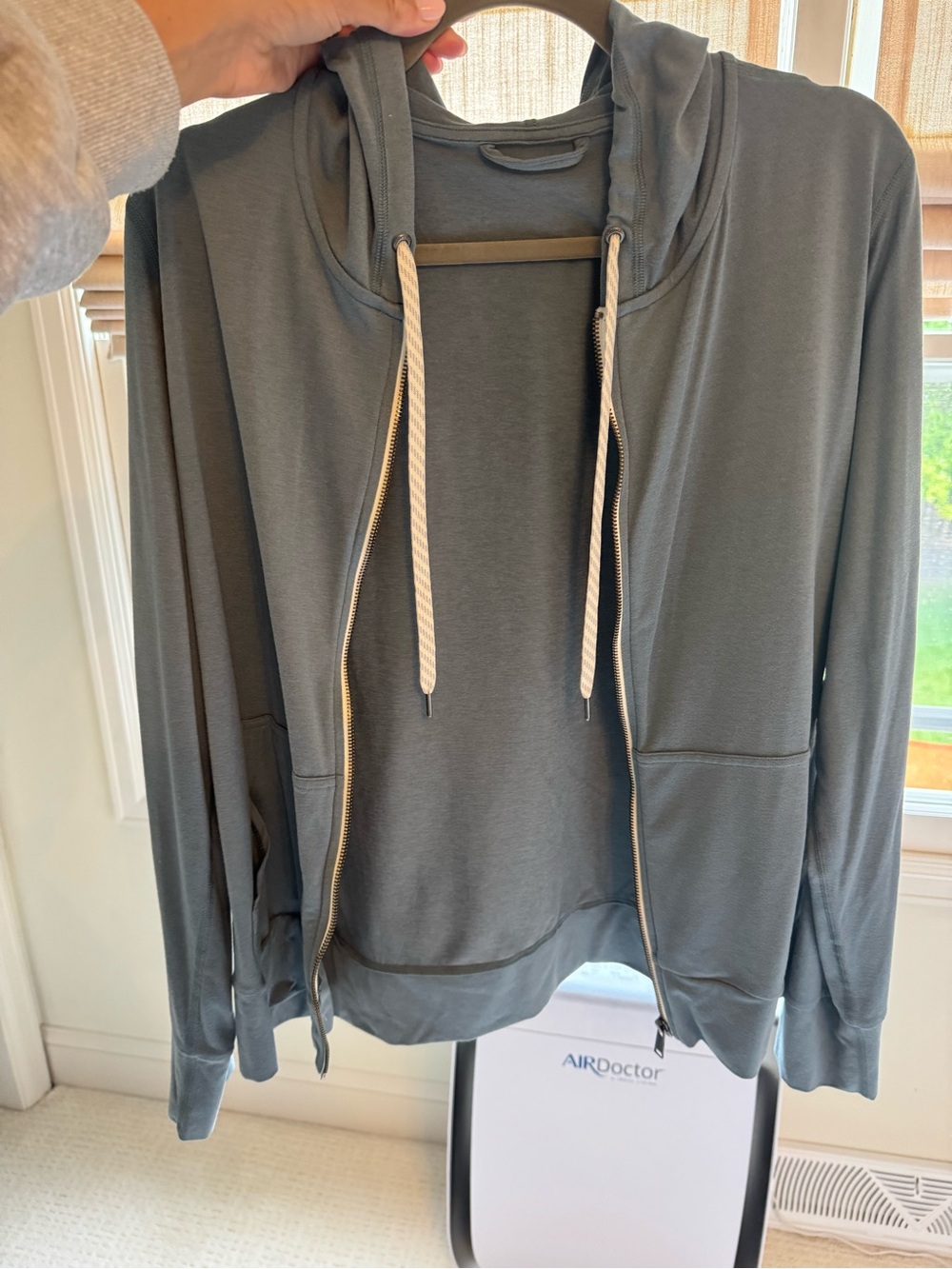 Vuori Women's Zip Hoodie in Slate Blue